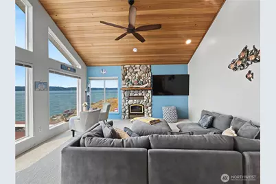 41 H S Beach Way, Hat Island, WA 98206 - Photo 4