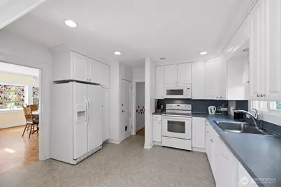 1515 Lombard Avenue, Everett, WA 98201 - Photo 10