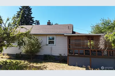 215 W Motor Avenue, Port Angeles, WA 98362 - Photo 36