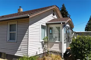 215 W Motor Ave, Port Angeles, WA 98362 - Photo 4