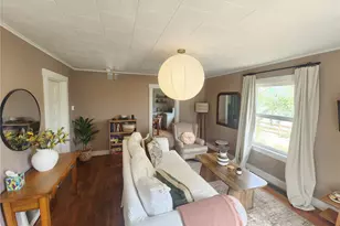215 W Motor Ave, Port Angeles, WA 98362 - Photo 10