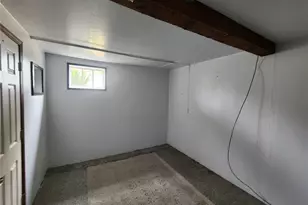 215 W Motor Ave, Port Angeles, WA 98362 - Photo 32