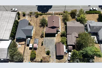 215 W Motor Avenue, Port Angeles, WA 98362 - Photo 34