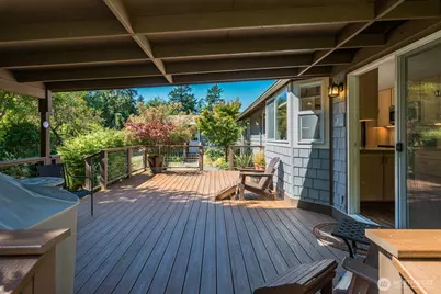 1607 NE Parker Road, Coupeville, WA 98239 - Photo 12