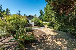 1607 NE Parker Rd, Coupeville, WA 98239 - Photo 34