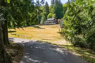 7879 Fletcher Bay Rd NE, Bainbridge Island, WA 98110 - Photo 2