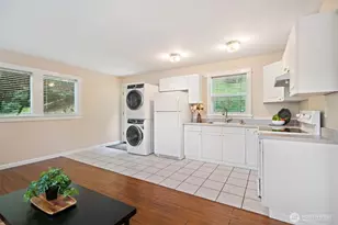 7879 Fletcher Bay Rd NE, Bainbridge Island, WA 98110 - Photo 8