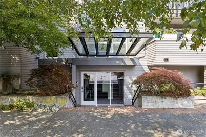 5901 Phinney Avenue N #304, Seattle, WA 98103 - Photo 1