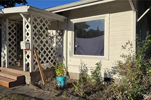 2422 Kulshan St, Bellingham, WA 98225 - Photo 2