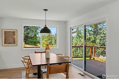 7017 NE 155th Place, Kenmore, WA 98028 - Photo 4