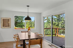 7017 NE 155th Pl, Kenmore, WA 98028 - Photo 4
