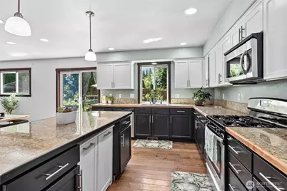 420 Barry Loop, Mount Vernon, WA 98274 - Photo 16