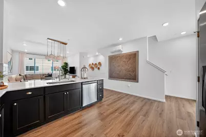 9811 31st Avenue SE #F3, Everett, WA 98208 - Photo 6