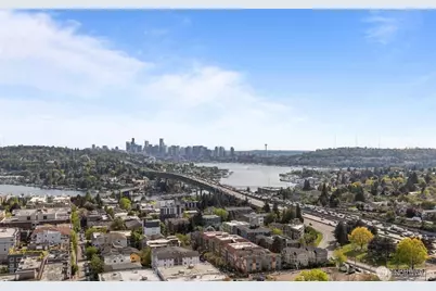 4540 8th Avenue NE #1605, Seattle, WA 98105 - Photo 26