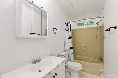 520 E Stadium Beach Road W, Grapeview, WA 98546 - Photo 24