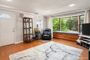 1331 N 121st St, Seattle, WA 98133 - Photo 12