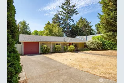 1331 N 121st Street, Seattle, WA 98133 - Photo 1