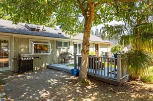 1331 N 121st St, Seattle, WA 98133 - Photo 24