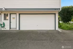 4512 216th St SW, Mountlake Terrace, WA 98043 - Photo 6