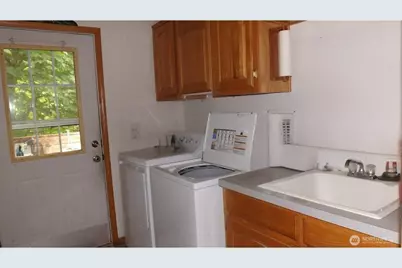 26204 Helmick Road, Sedro Woolley, WA 98284 - Photo 10