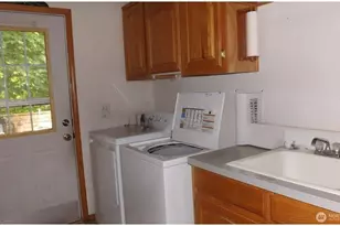 26204 Helmick Rd, Sedro Woolley, WA 98284 - Photo 10