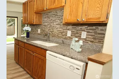 26425 Pennsylvania Avenue NE #34, Kingston, WA 98346 - Photo 14