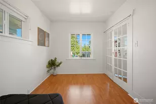 113 NE 60th St, Seattle, WA 98115 - Photo 20
