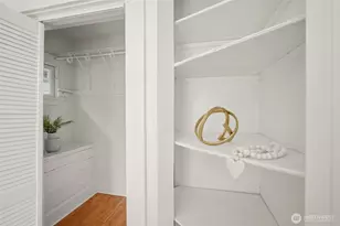 113 NE 60th St, Seattle, WA 98115 - Photo 26