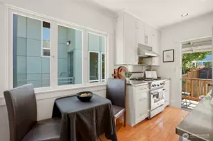 113 NE 60th St, Seattle, WA 98115 - Photo 30