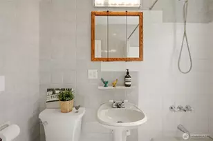 113 NE 60th St, Seattle, WA 98115 - Photo 28