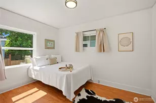 113 NE 60th St, Seattle, WA 98115 - Photo 22