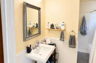 815 15th Ave E, Seattle, WA 98112 - Photo 8