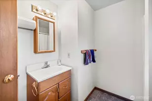 5275 Galbraith Rd, Acme, WA 98220 - Photo 8