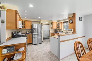 5275 Galbraith Rd, Acme, WA 98220 - Photo 6