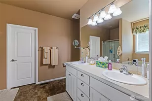 15521 148th Ave Ct E, Orting, WA 98360 - Photo 16