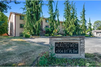 4904 81st Place SW #105, Mukilteo, WA 98275 - Photo 2