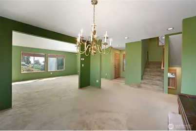 4407 30th Avenue W, Seattle, WA 98199 - Photo 6