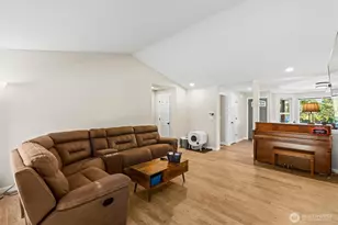 100 S 28th St, Mount Vernon, WA 98274 - Photo 4