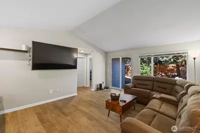 100 S 28th Street, Mount Vernon, WA 98274 - Photo 6