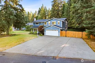 11024 139th St Ct E, Puyallup, WA 98374 - Photo 2