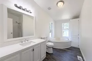 421 N 5th St, Toledo, WA 98591 - Photo 14