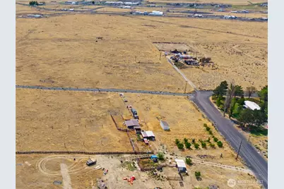 9625 Rd H.8 NE, Moses Lake, WA 98837 - Photo 6