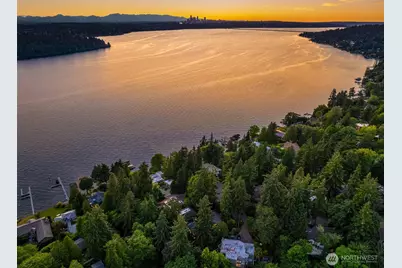 4889 Forest Avenue SE, Mercer Island, WA 98040 - Photo 40