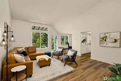 3218 80th Avenue SE #6, Mercer Island, WA 98040 - Photo 2
