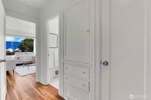 1915 Dexter Ave N, Seattle, WA 98109 - Photo 12
