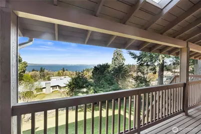 6329 Dash Point Boulevard NE, Tacoma, WA 98422 - Photo 10