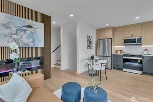 4404 S Othello St, Seattle, WA 98118 - Photo 10