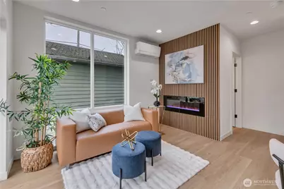 4404 S Othello Street #B, Seattle, WA 98118 - Photo 4
