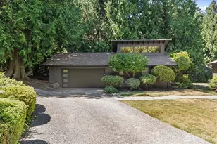 25007 SE Mirrormont Way, Issaquah, WA 98027 - Photo 2
