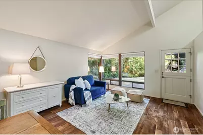 25007 SE Mirrormont Way, Issaquah, WA 98027 - Photo 32